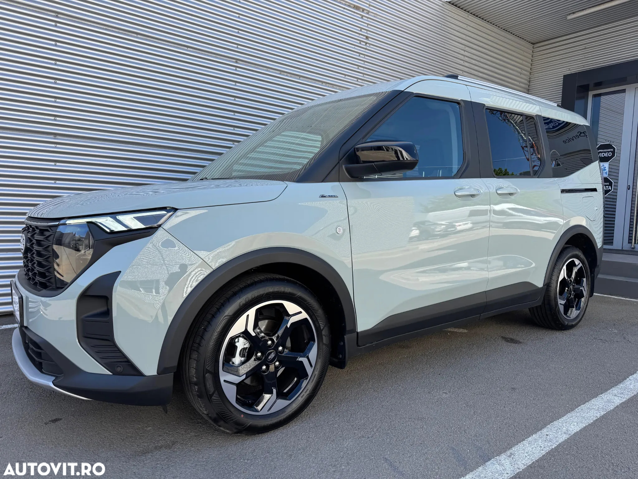 Ford Tourneo Courier 1.0 EcoBoost Active - 5