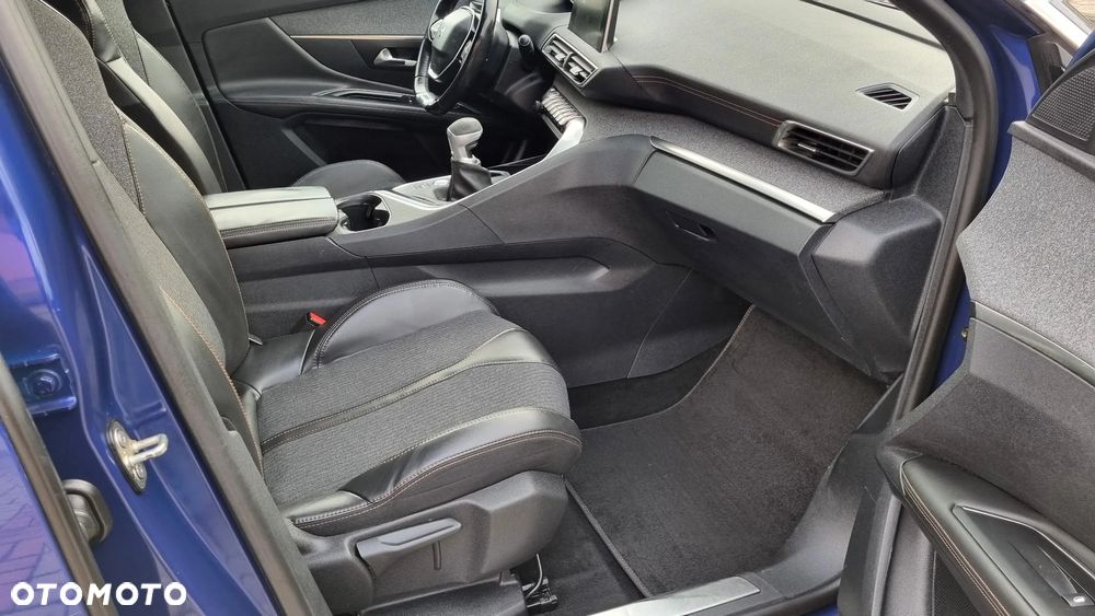 Peugeot 3008 2016