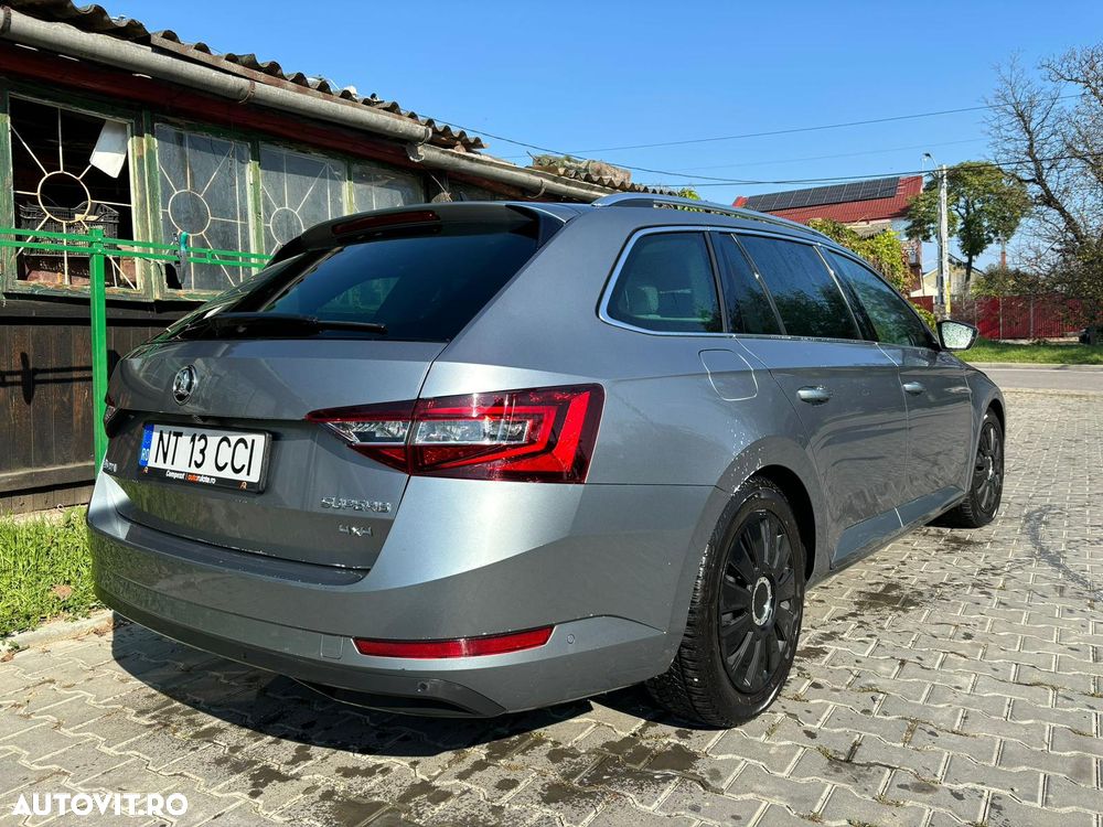 Skoda Superb 2.0 TDI 4X4 DSG Style - 7