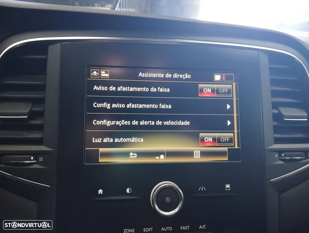 Renault Mégane Sport Tourer 1.5 Blue dCi GT Line - 35
