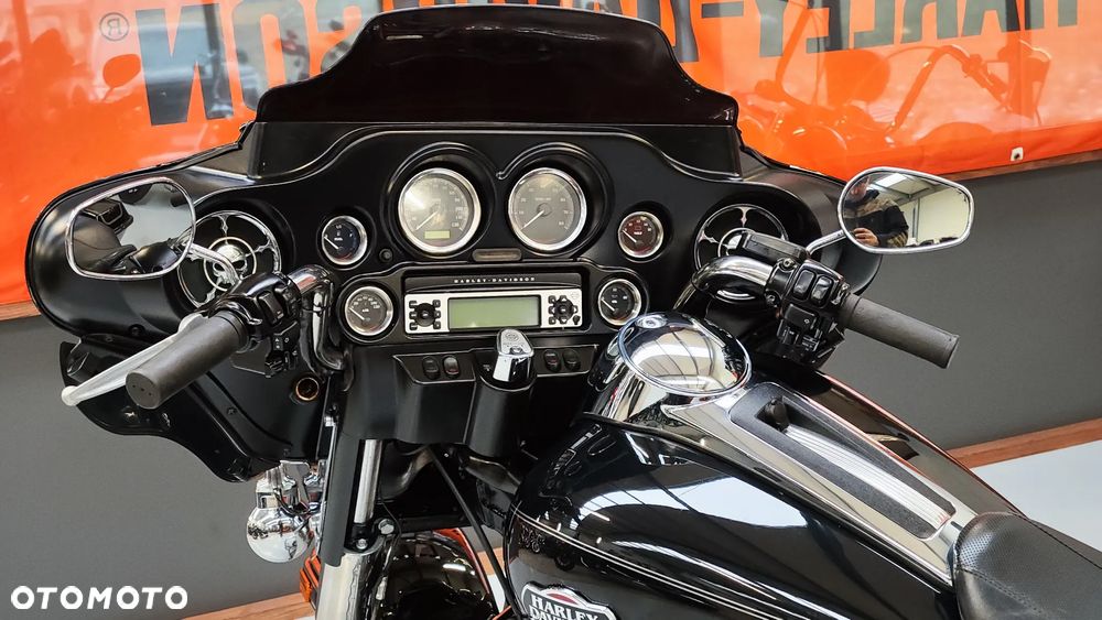 Harley-Davidson Touring Electra Glide - 30