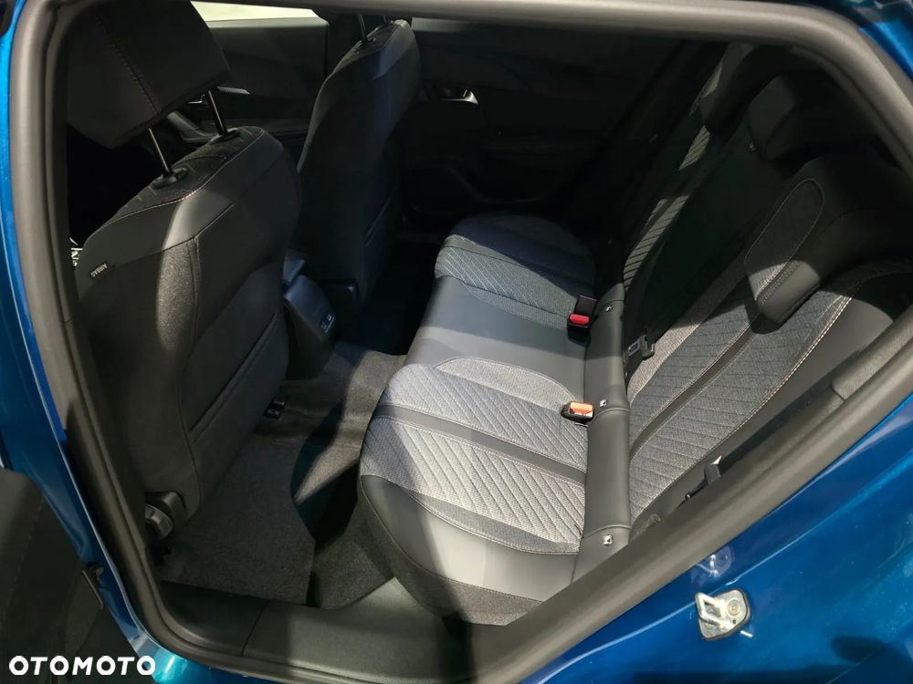 Peugeot 2008 PureTech mHEV Allure e-DCS6 - 9