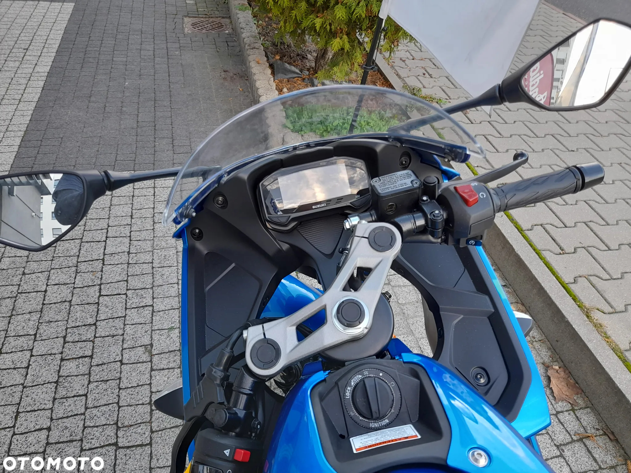 Suzuki GSX-R - 7