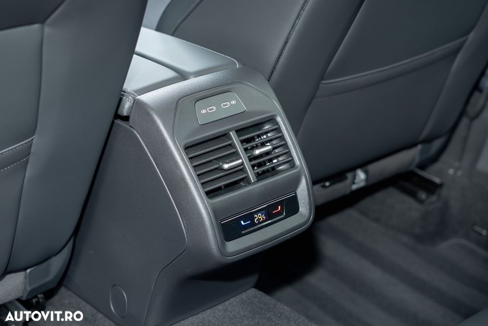 Volkswagen Passat 2.0 TDI SCR DSG Elegance - 30