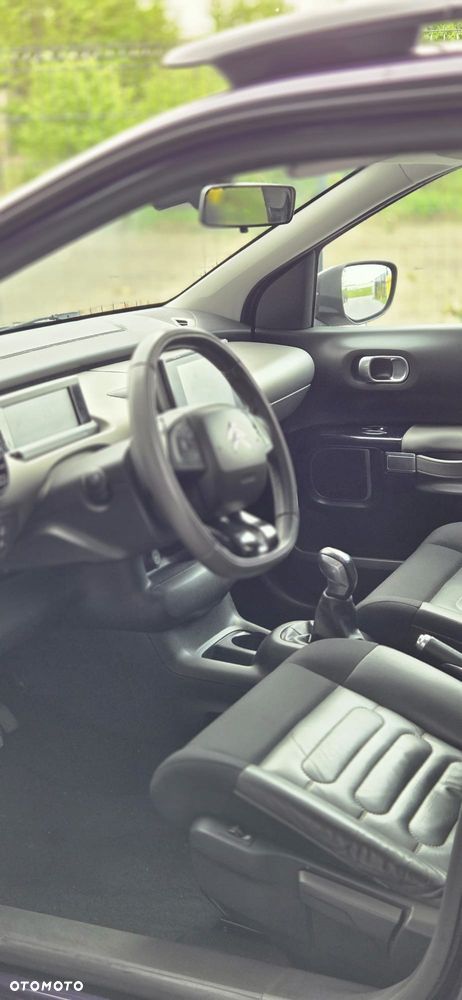 Citroën C4 Cactus 1.2 PureTech Feel S&S - 11
