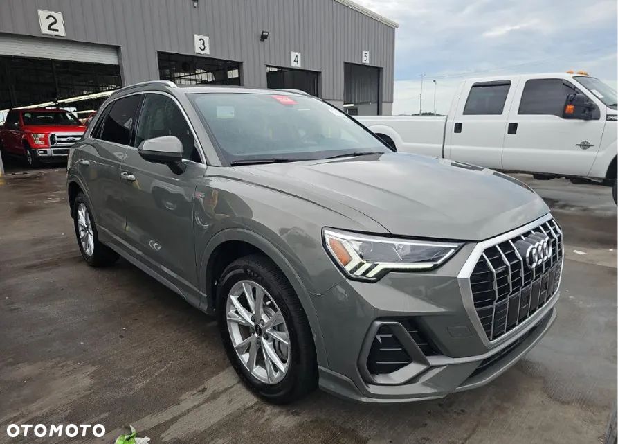 Audi Q3 45 TFSI Quattro S tronic S line - 2