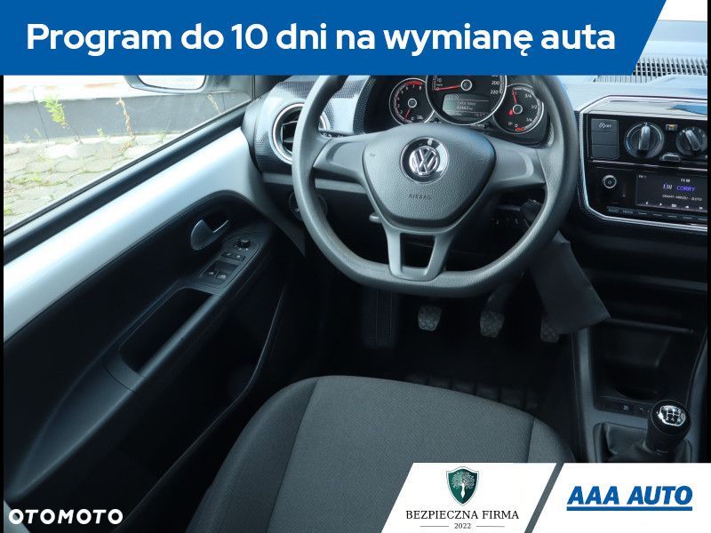 Volkswagen up! - 8