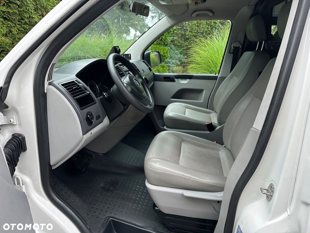 Volkswagen Transporter - 17