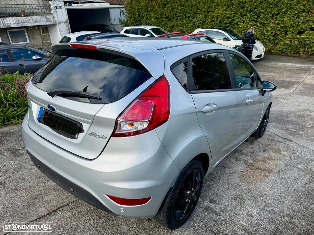 Ford Fiesta 1.0 EcoBoost S&S Titanium - 6