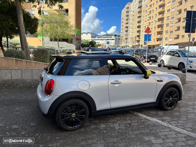 MINI 3 Portas Cooper SE Yours - 11
