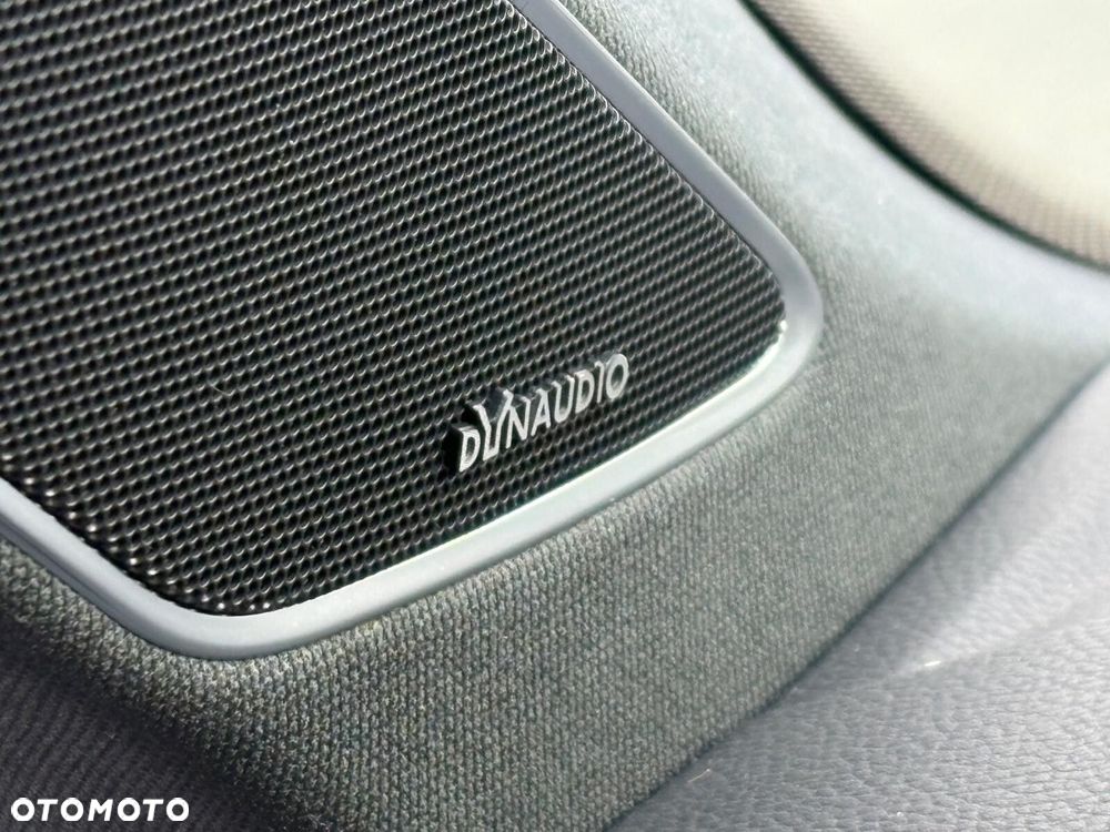 Volkswagen Touareg 3.0 V6 TDI SCR 4Mot R-Line - 32