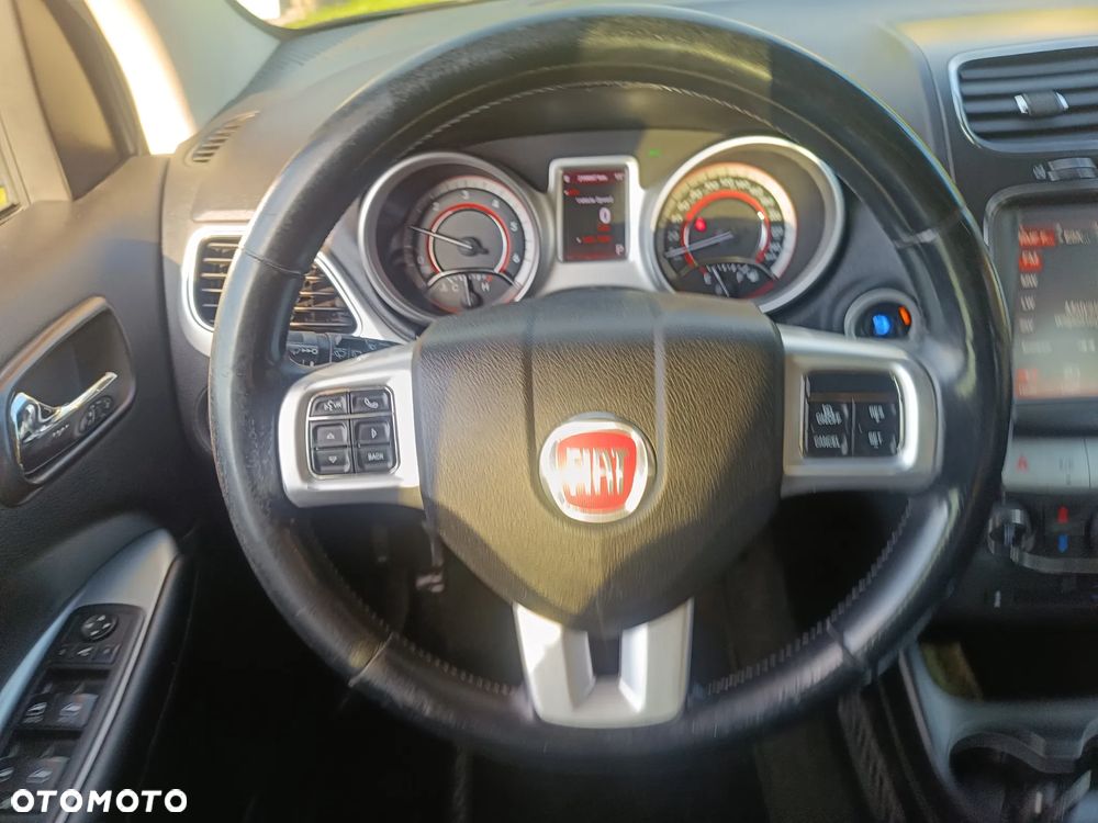 Fiat Freemont 2.0 Multijet Cross AWD - 18