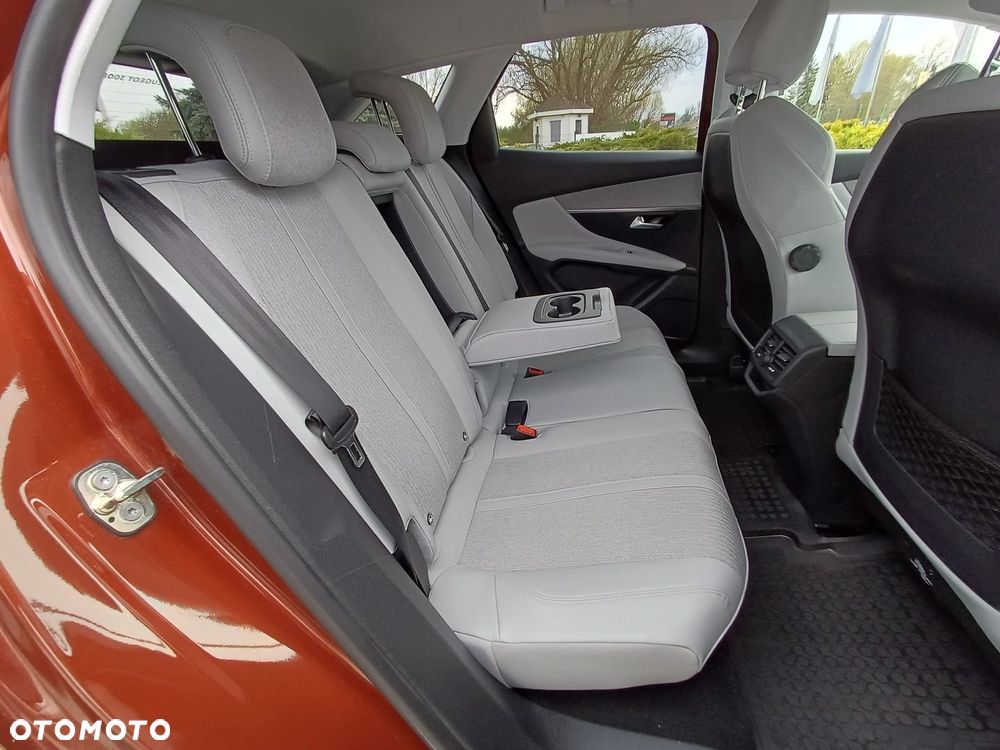 Peugeot 3008 1.6 THP Allure S&S EAT6 - 30