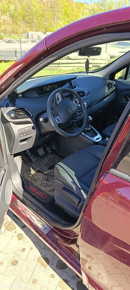 Renault Scenic 1.5dCi TomTom Edition - 6