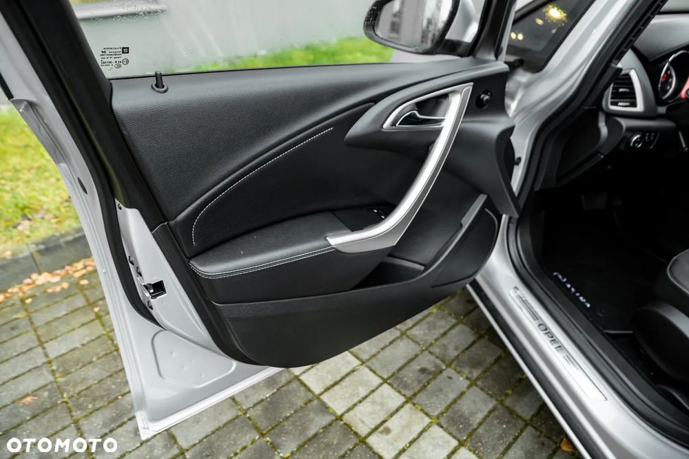 Opel Astra 1.4 Turbo Automatik - 20