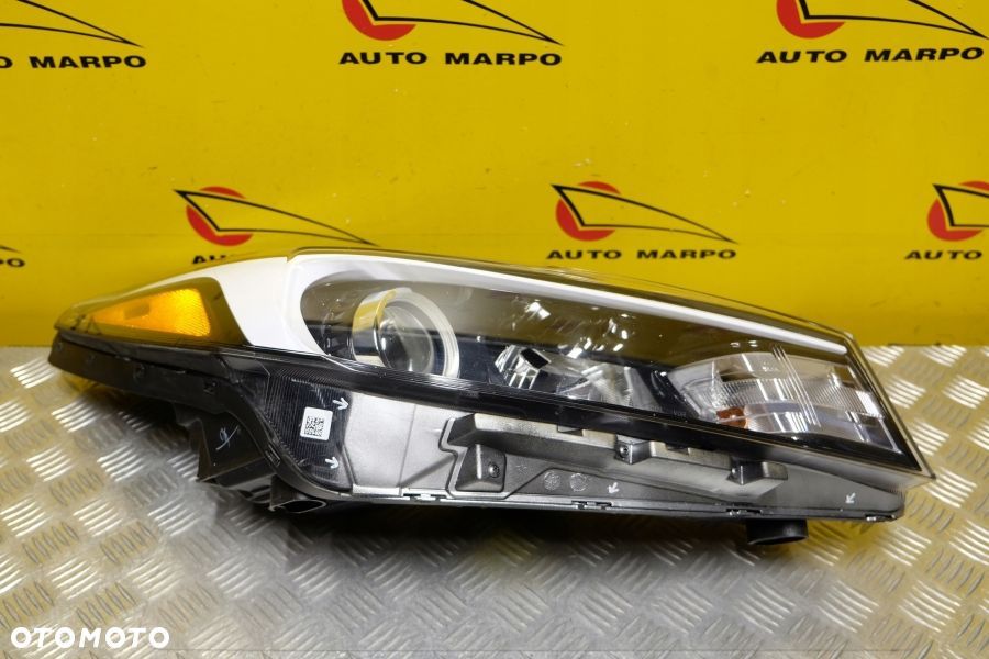 KIA CERATO FORTE 2017 2018- REFLEKTOR LAMPA ZWYKŁA R USA - 4
