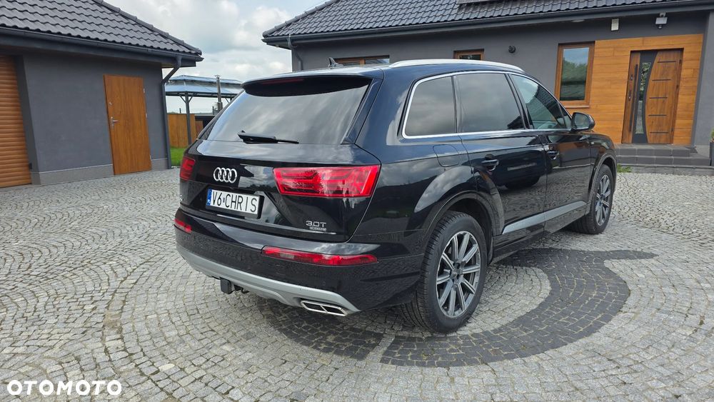 Audi Q7 - 18