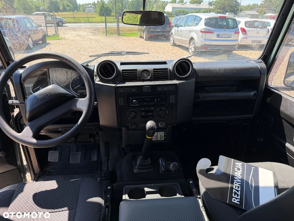 Land Rover Defender 2.4 TD4 S - 25