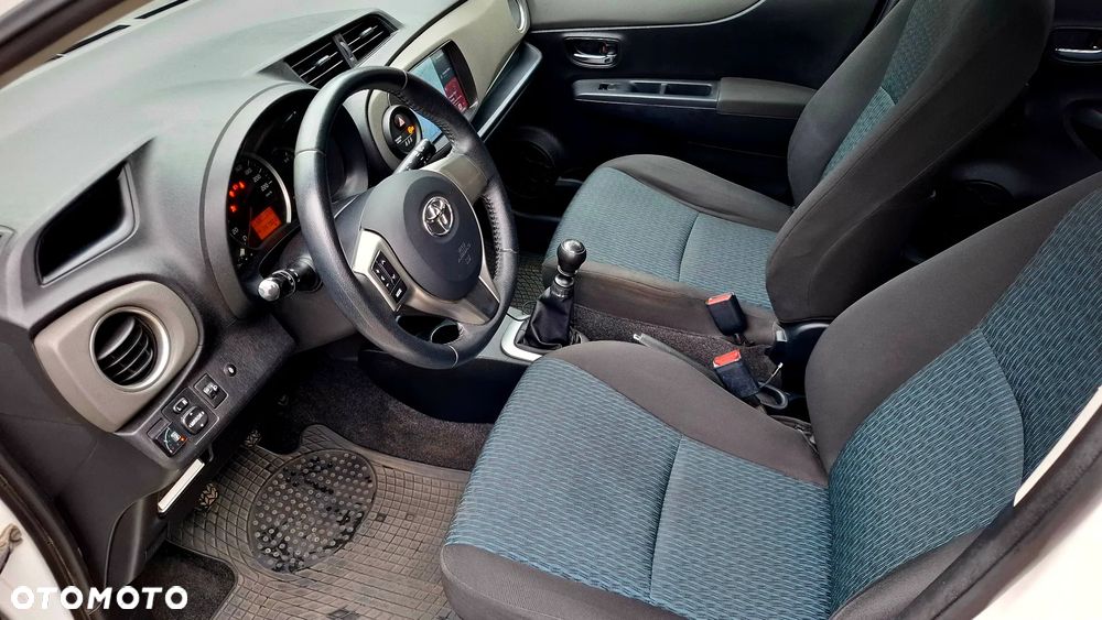 Toyota Yaris - 9