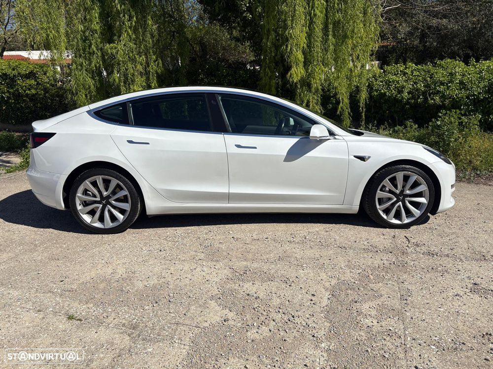 Tesla Model 3 Long Range AWD Dual Motor - 40