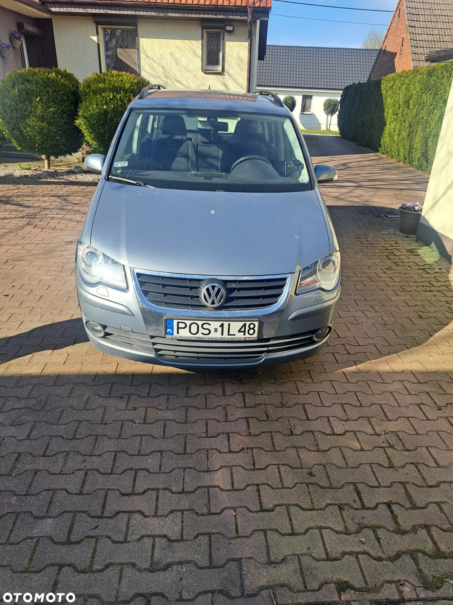 Volkswagen Touran - 3