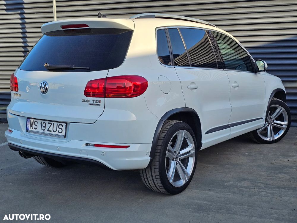 Volkswagen Tiguan 2.0 TDI DPF 4Motion BlueMotion Technology DSG Sport & Style - 4