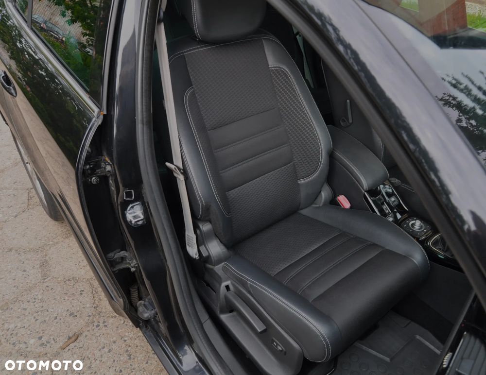 Renault Megane 1.6 dCi Bose - 12