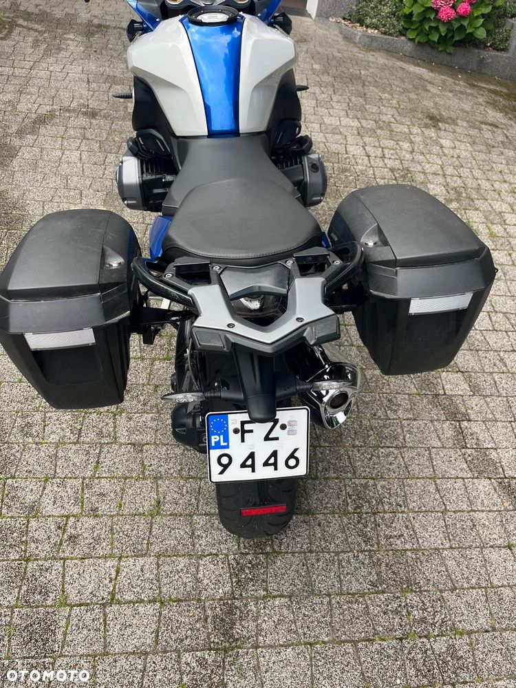 BMW RS - 24