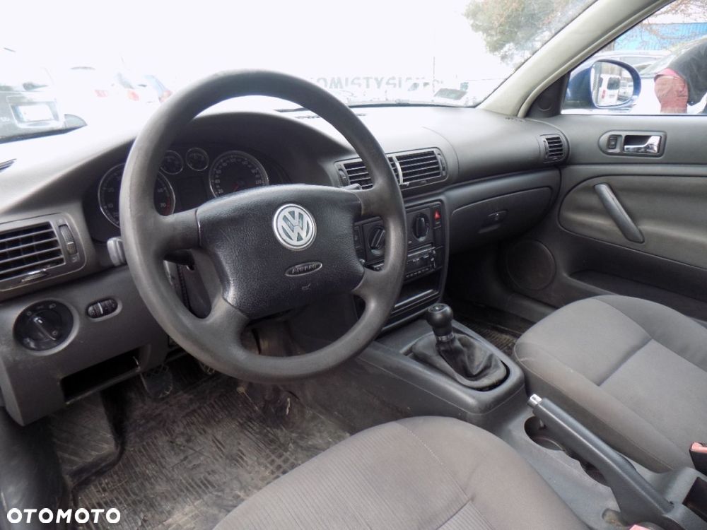 Volkswagen Passat Variant - 6