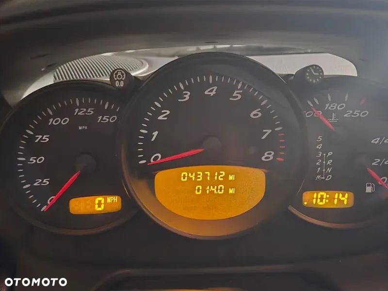 Porsche Boxster - 11