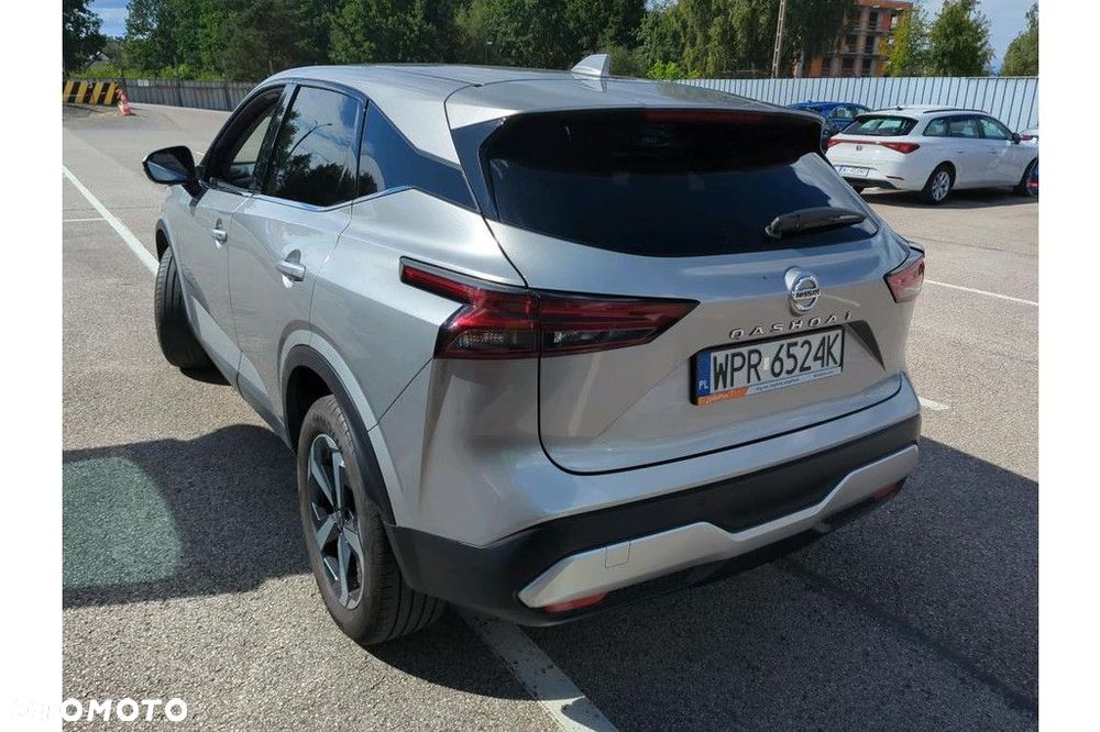 Nissan Qashqai 1.3 DIG-T mHEV N-Connecta Xtronic - 4