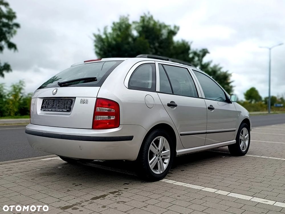 Skoda Fabia - 3