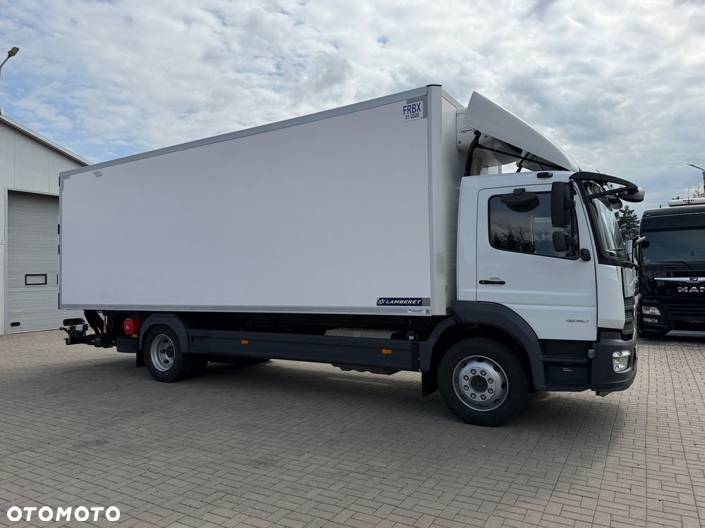 Mercedes-Benz ATEGO - 15