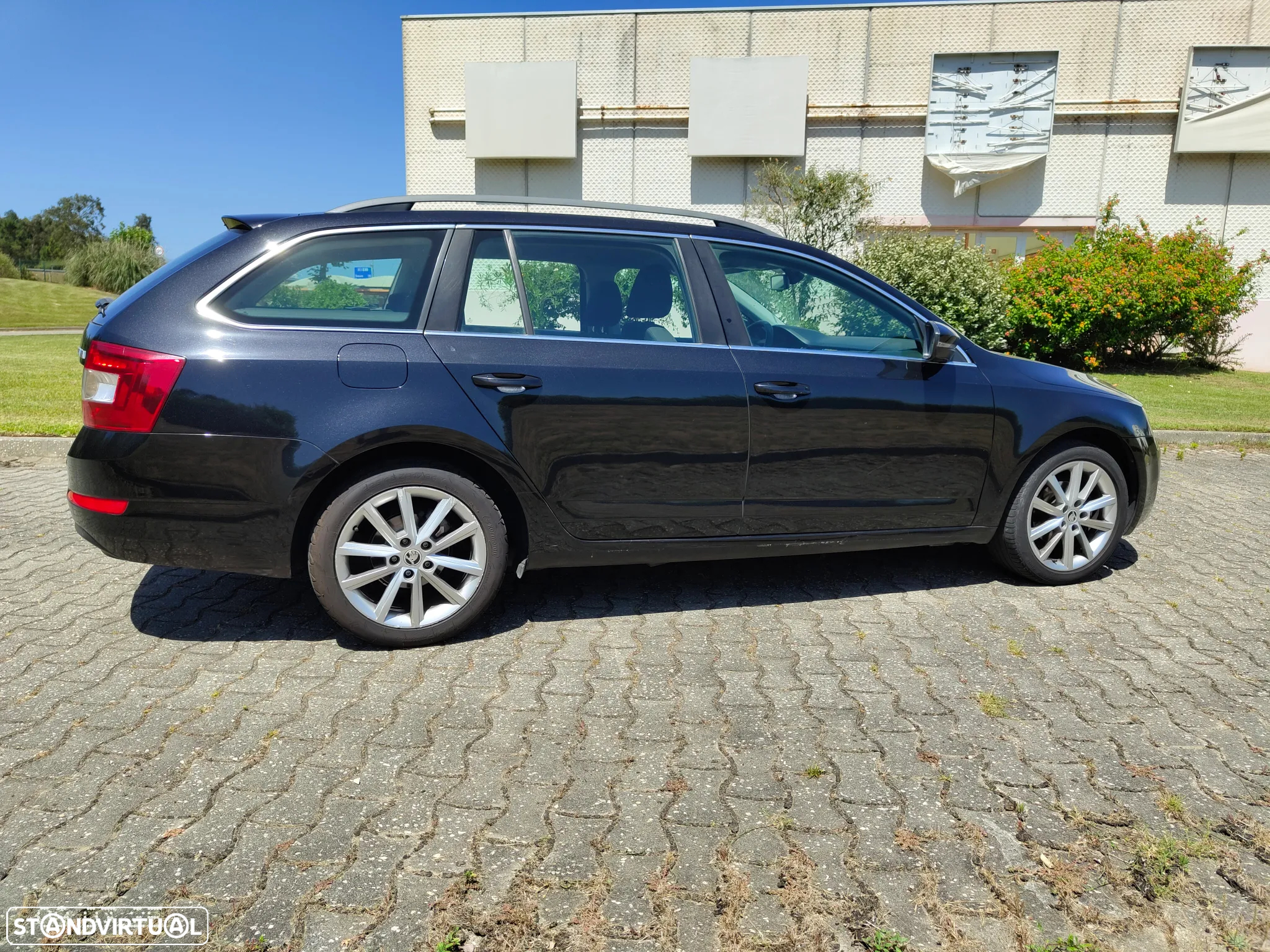 Skoda Octavia Break 1.6 TDi Elegance - 17