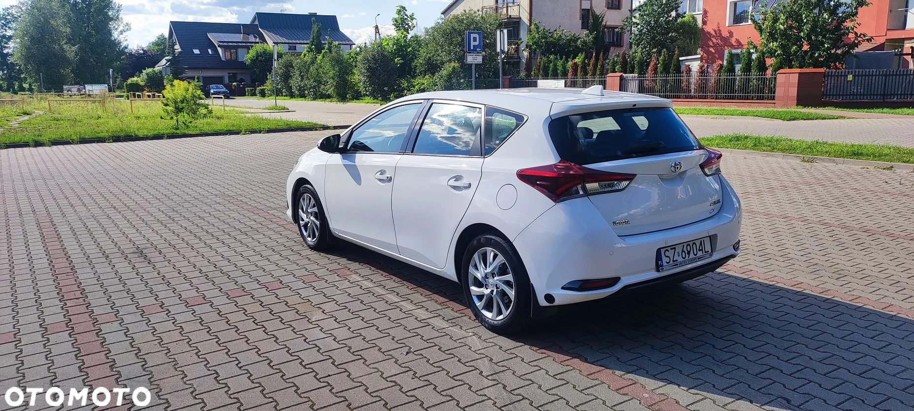 Toyota Auris 1.33 VVT-i Active - 11