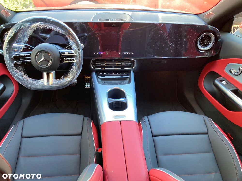 Mercedes-Benz CLA - 15