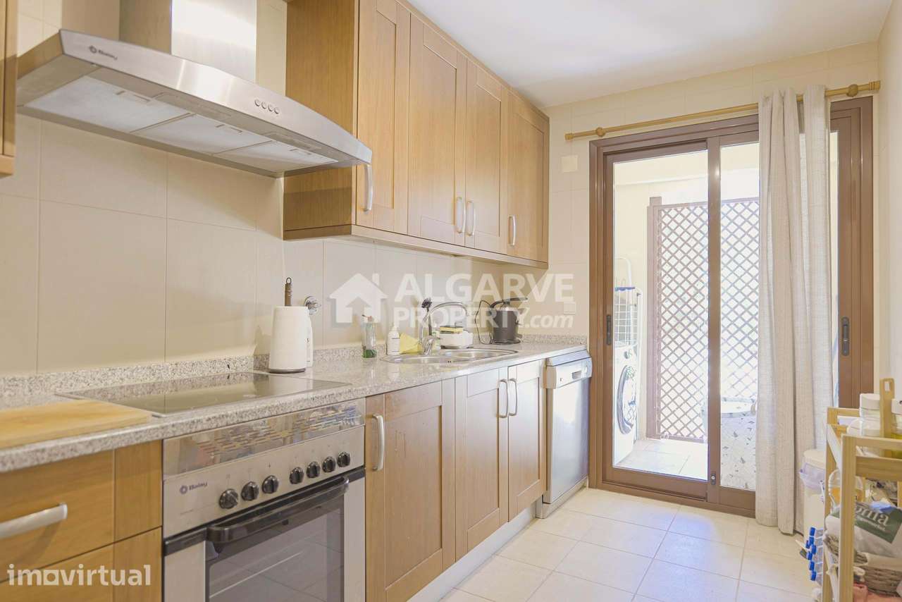 Moradia V3 junto ao campo de Golfe na Vila Sol, Algarve - Grande imagem: 3/33
