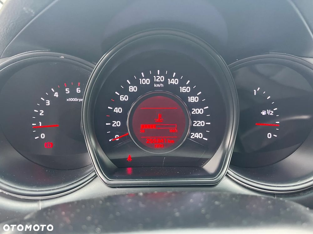 Kia Ceed 1.4 CRDi 90 Vision - 12