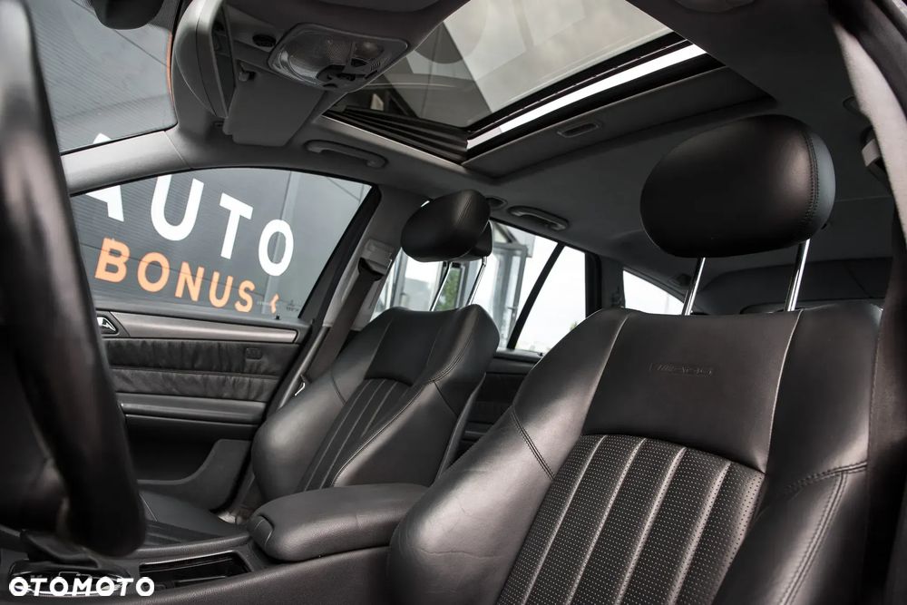 Mercedes-Benz Klasa C 32 T AMG - 29