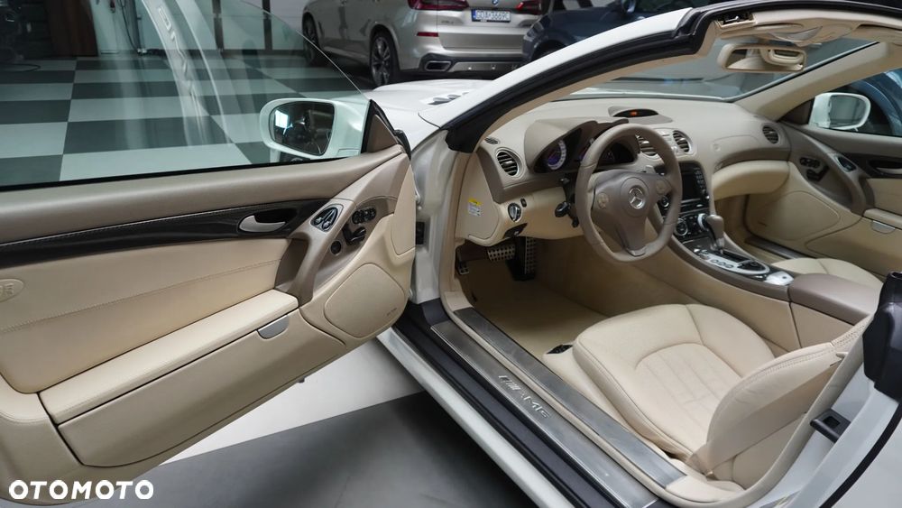 Mercedes-Benz SL 63 AMG SPEEDSHIFT MCT - 6