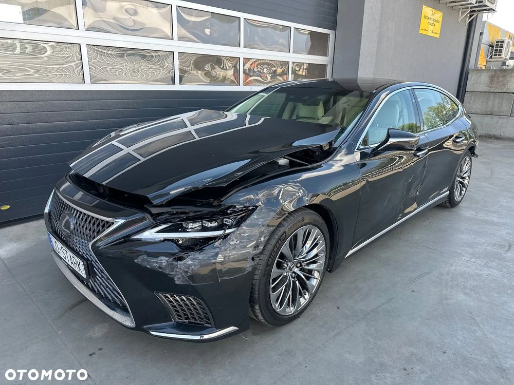 Lexus LS - 6