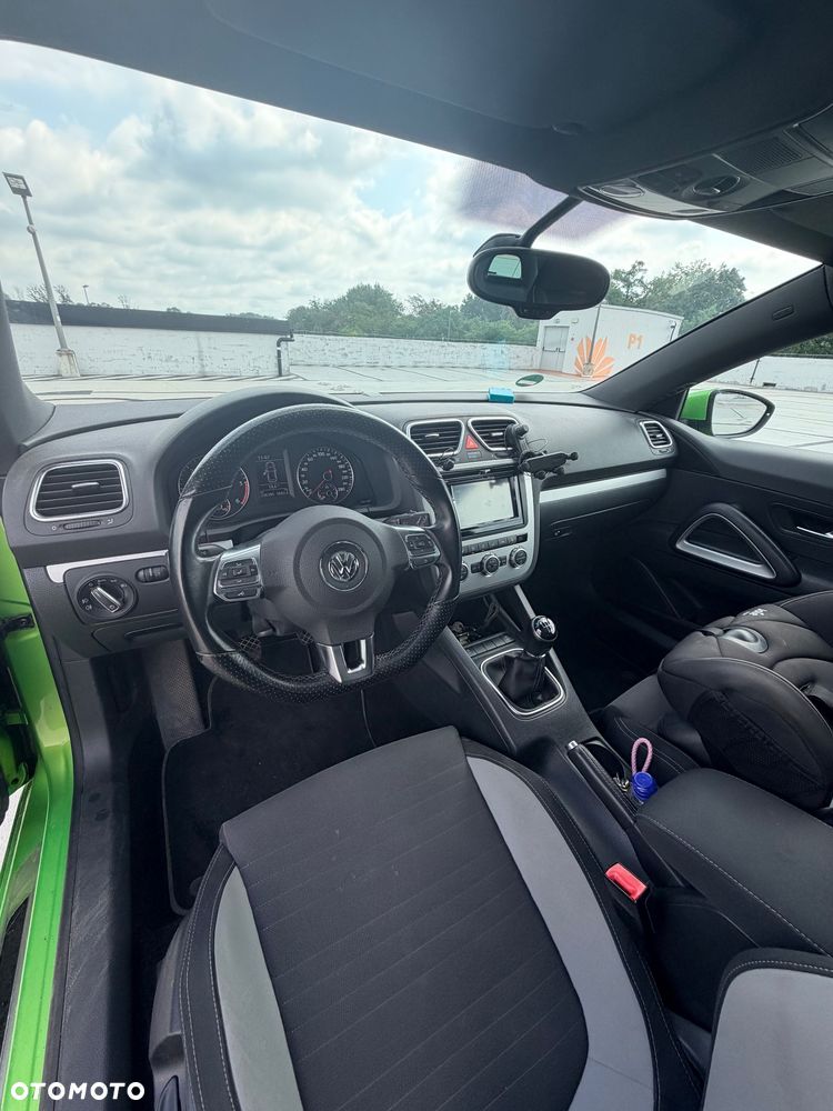 Volkswagen Scirocco 2.0 TDI Blue Motion Technologie Life - 9