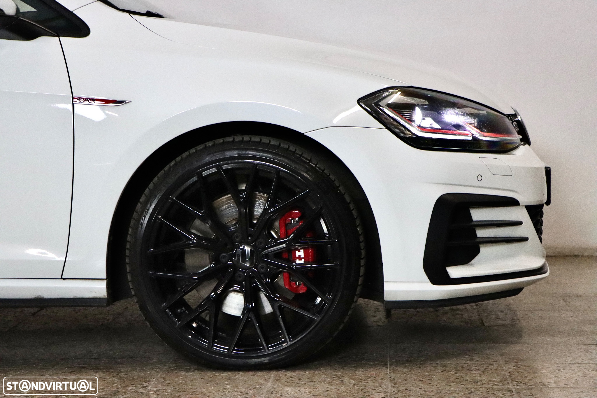 VW Golf 2.0 TSI GTI DSG Performance - 22