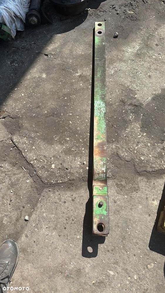 Zaczep polowy john deere 8110 - 8410 - 1