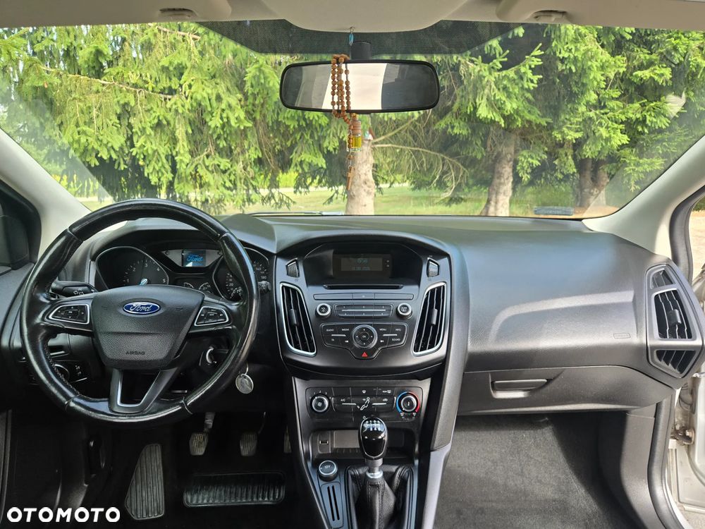 Ford Focus 1.5 TDCi Trend - 11