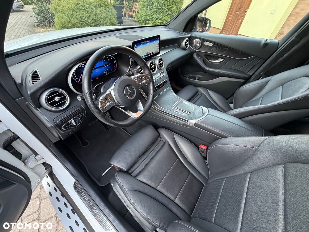 Mercedes-Benz GLS - 13