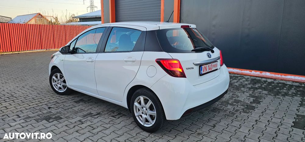 Toyota Yaris - 3