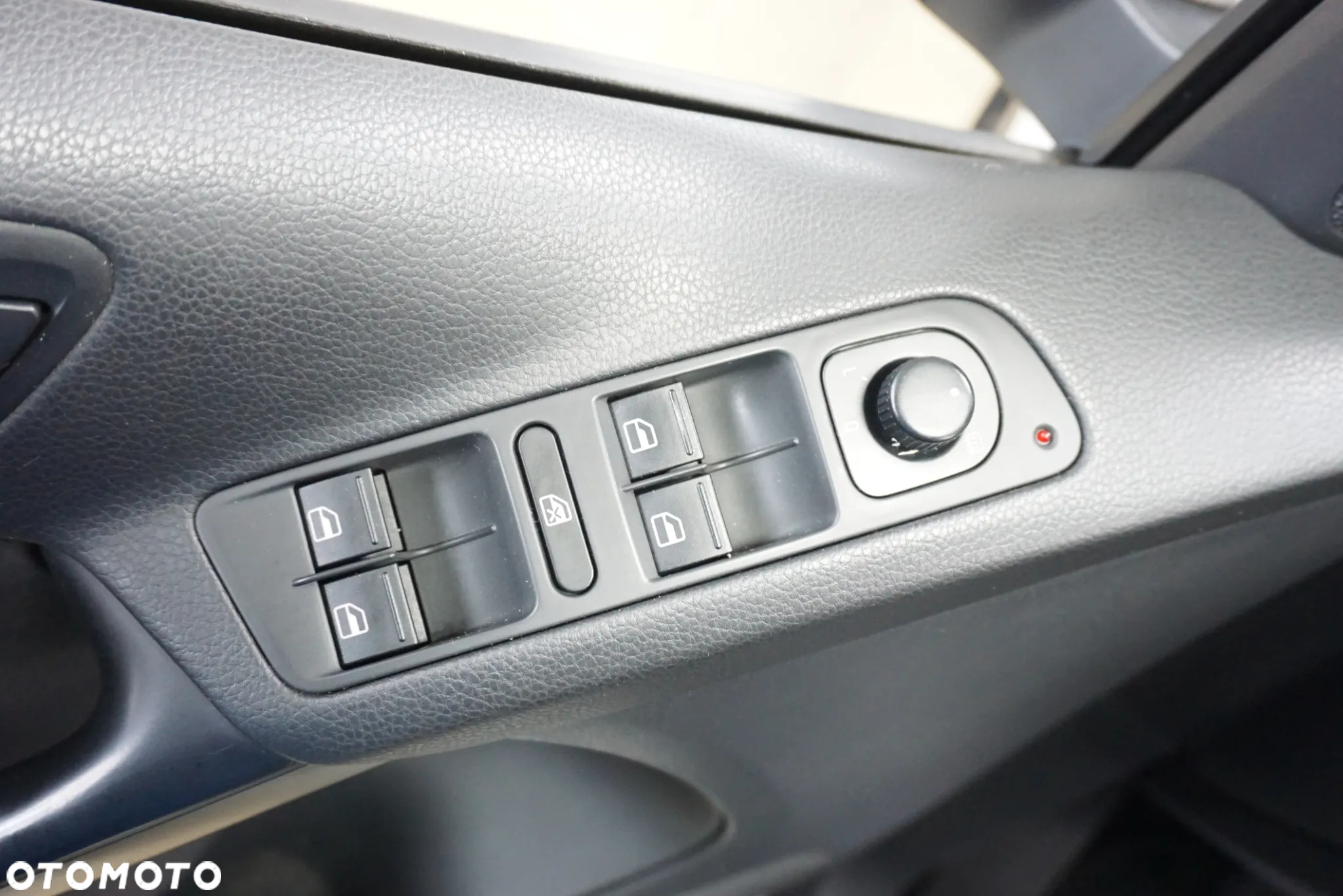 Volkswagen Tiguan 2.0 TDI Trend&Fun - 27