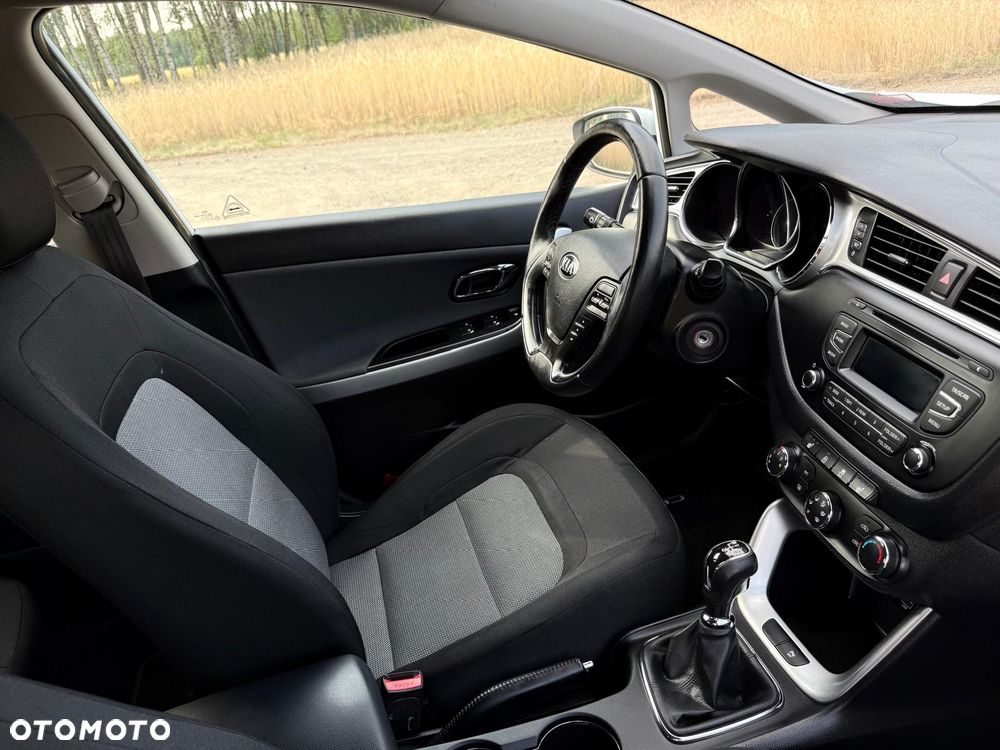 Kia Ceed 1.4 Smart Plus - 19