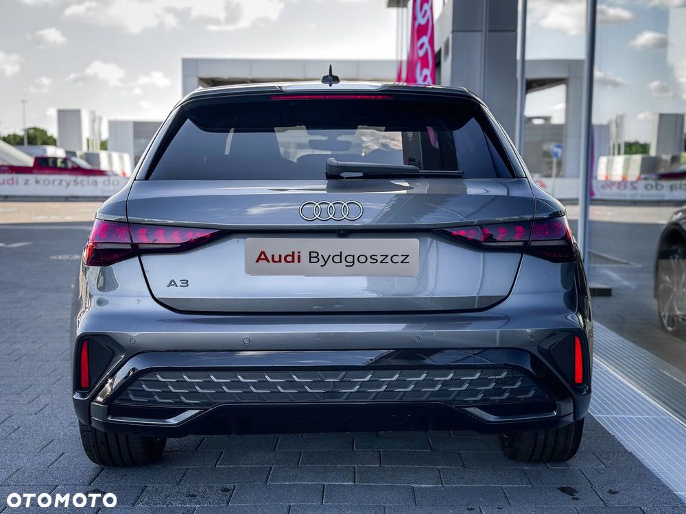 Audi A3 Sportback - 15